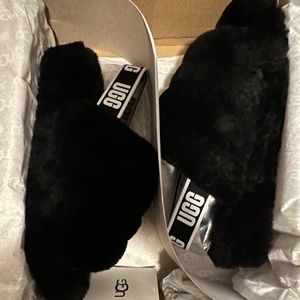 Ugg Slides